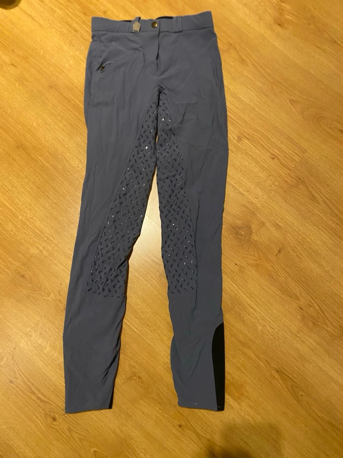 Mörkblå ridbyxor Domino strl 34