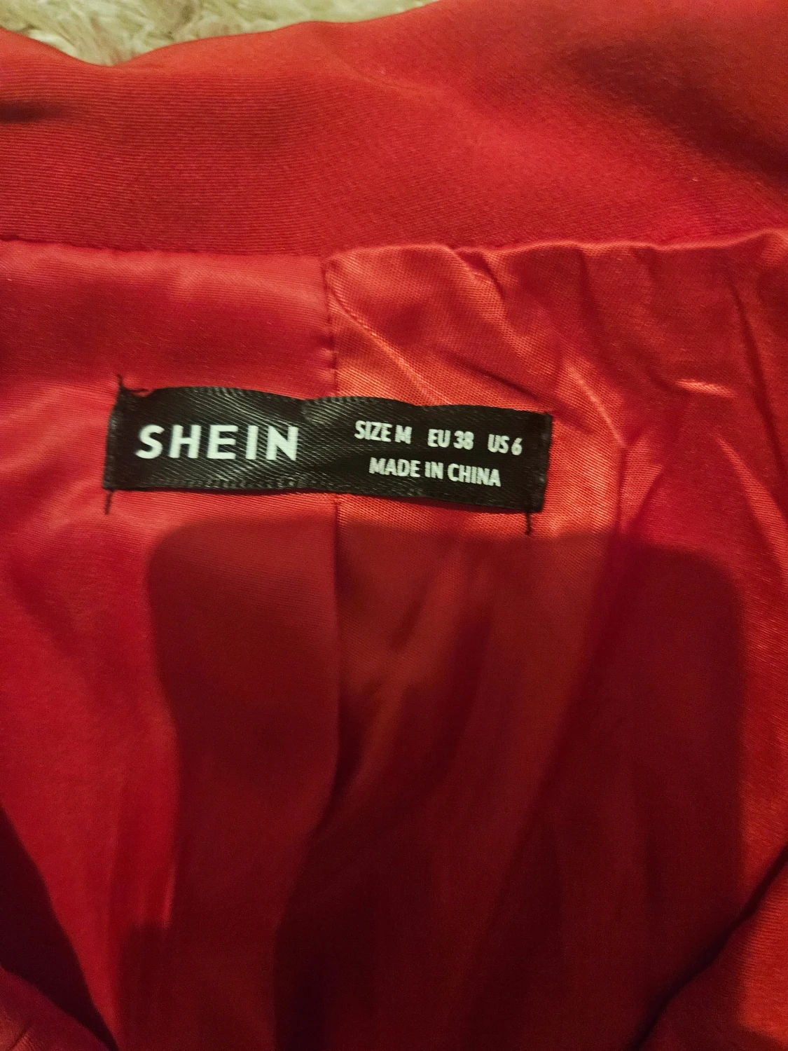 Röd kavaj från SHEIN, strl M - 1