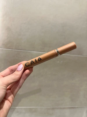 Caia Bibbi boom boom lashes - Bruten förpackning men ej använd