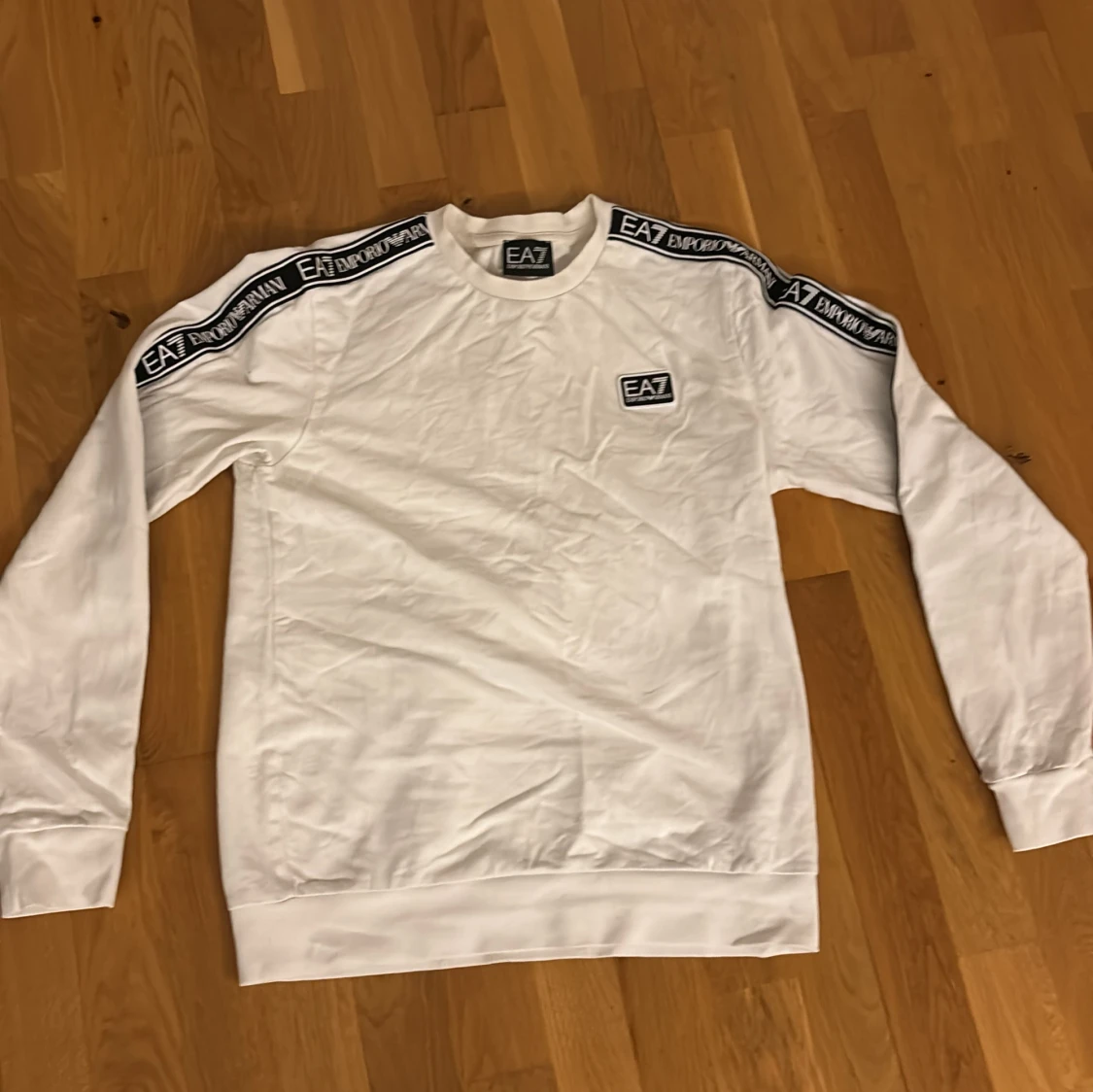 Vit EA7 Emporio Armani sweatshirt