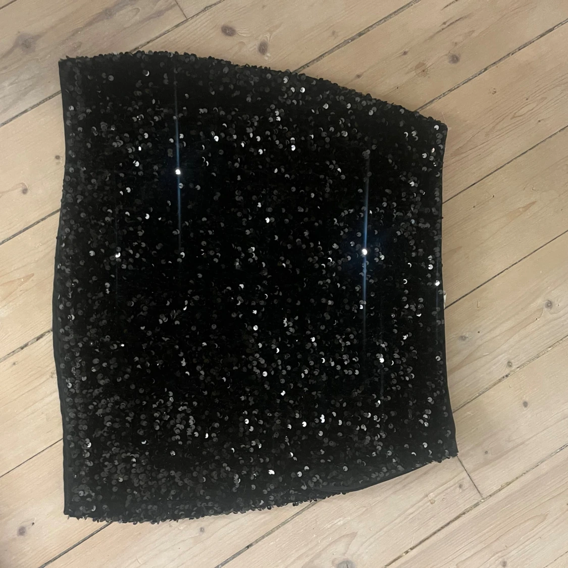 Svart paljettkjol, glitter kjol  - 1