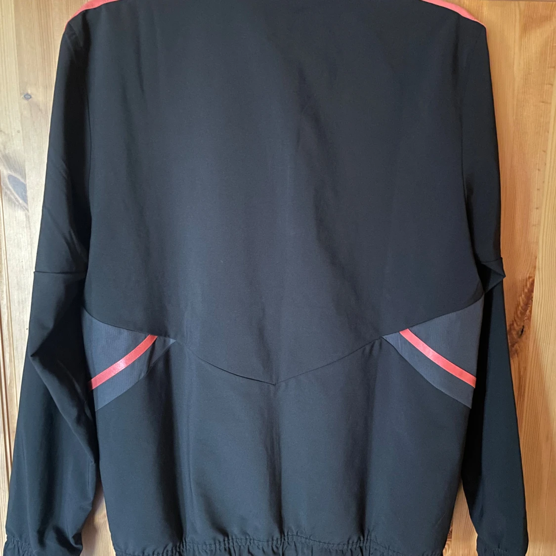 Arsenal x Adidas svart vindjacka S - 2