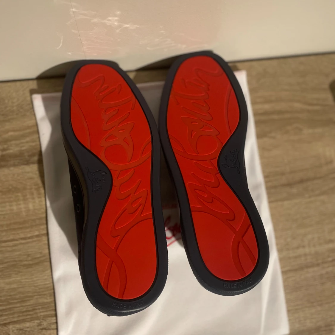 Christian Louboutin mörkblå  - 2