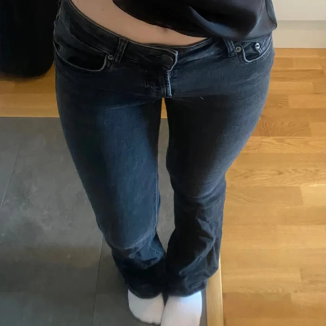 Zara jeans