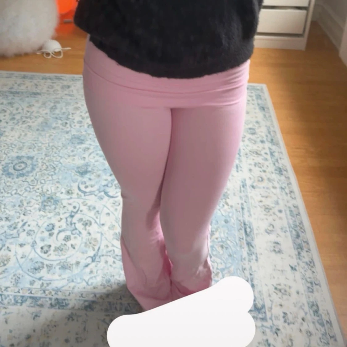 Rosa bootcut byxor från Gina Tricot XS