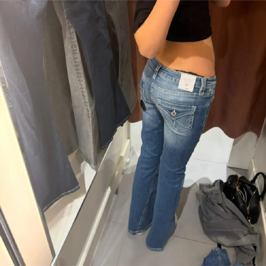 Bootcut lågmidjade jeans  - 1