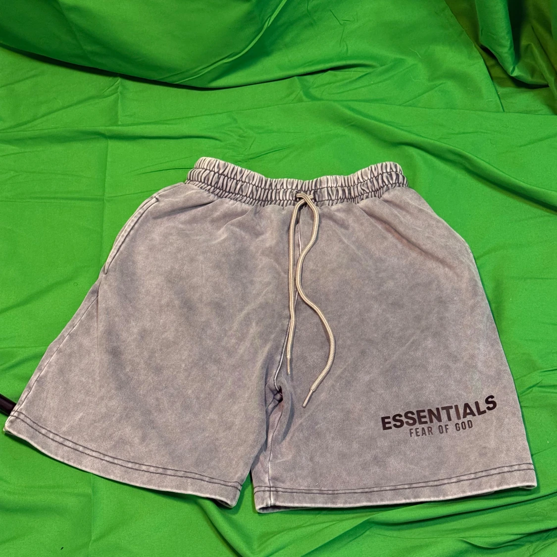 Grå shorts Essentials Fear of God