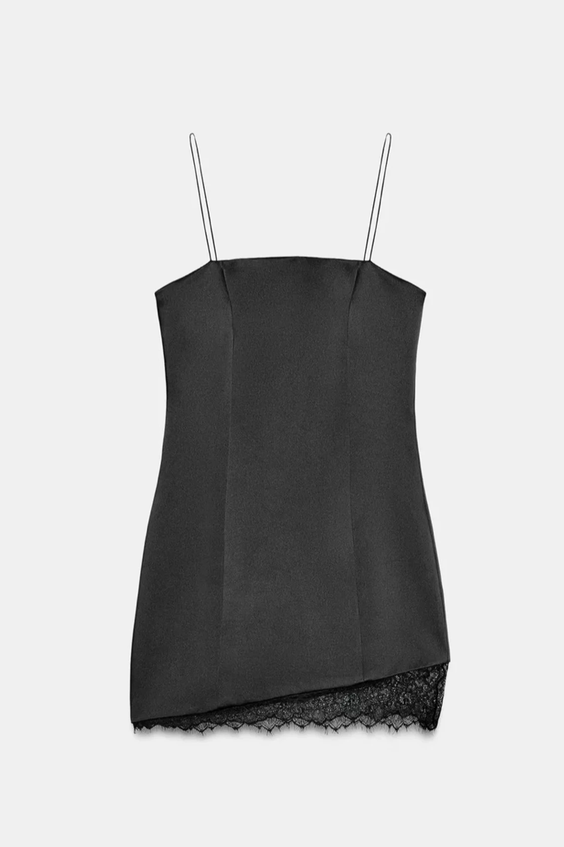 Svart miniklänning med spetskant