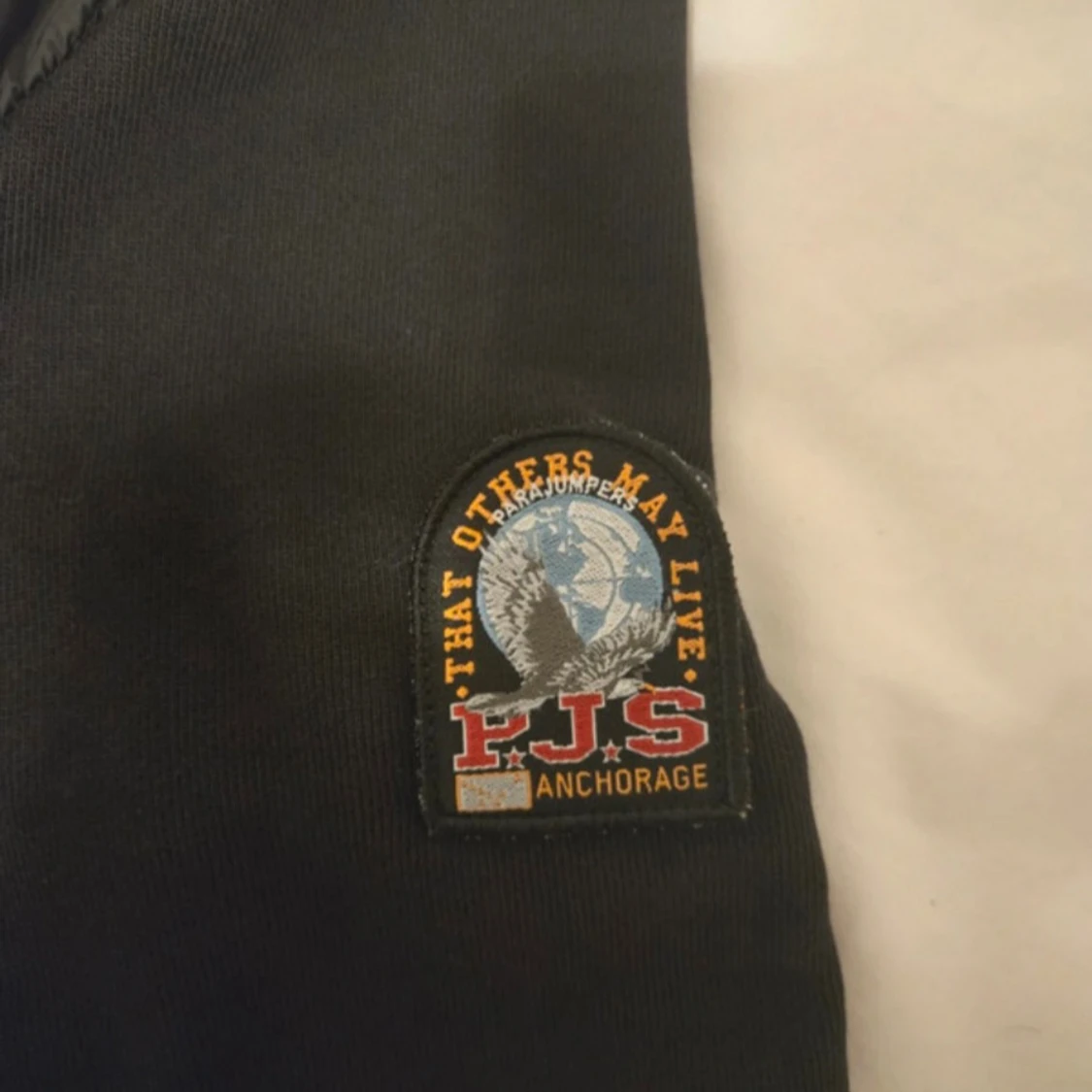 Svart hybridjacka från Parajumpers L - 4