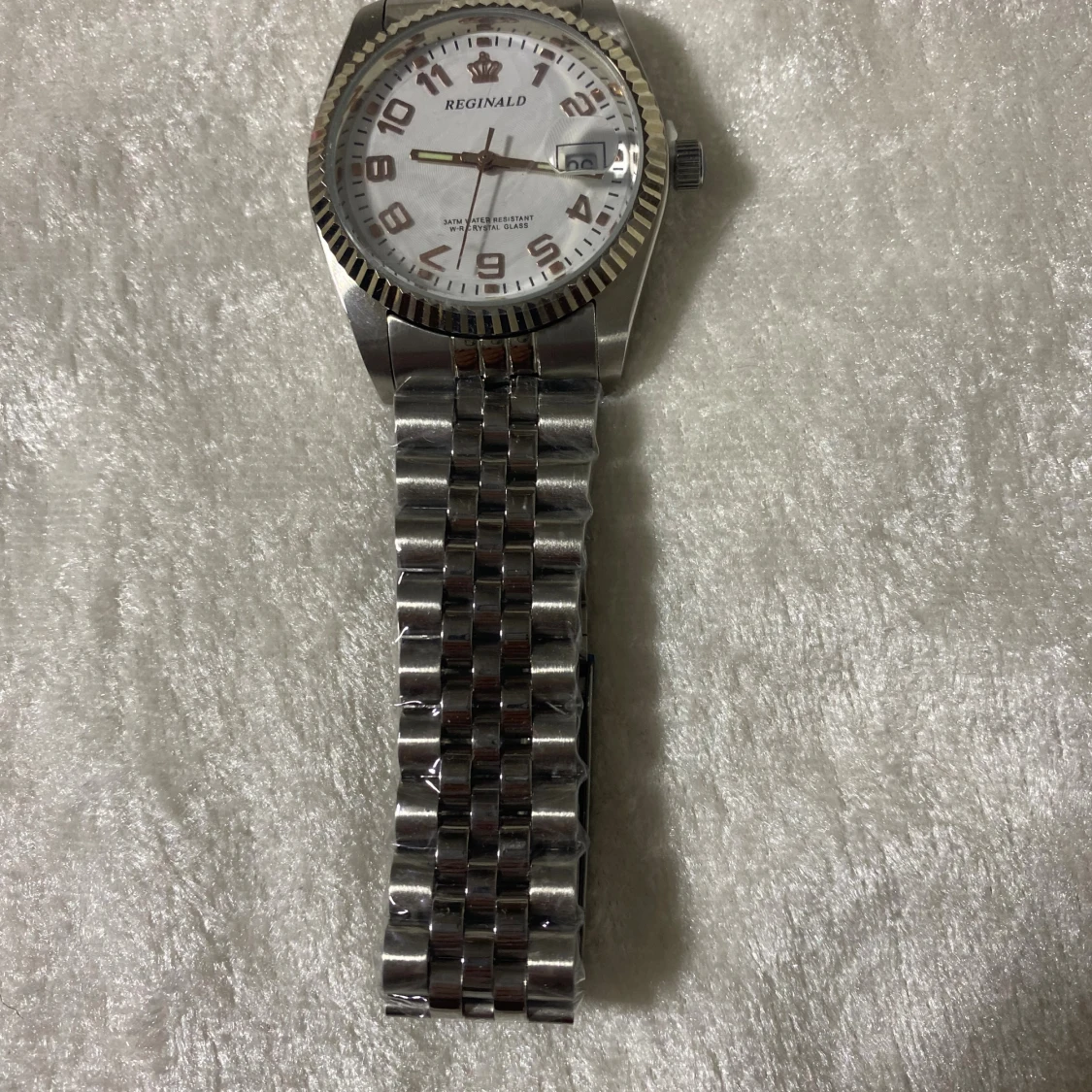 Reginald  klocka med Datum 
