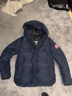 Canada goose Macmillian Parka - Canada goose Macmillian Parka, Marinblå