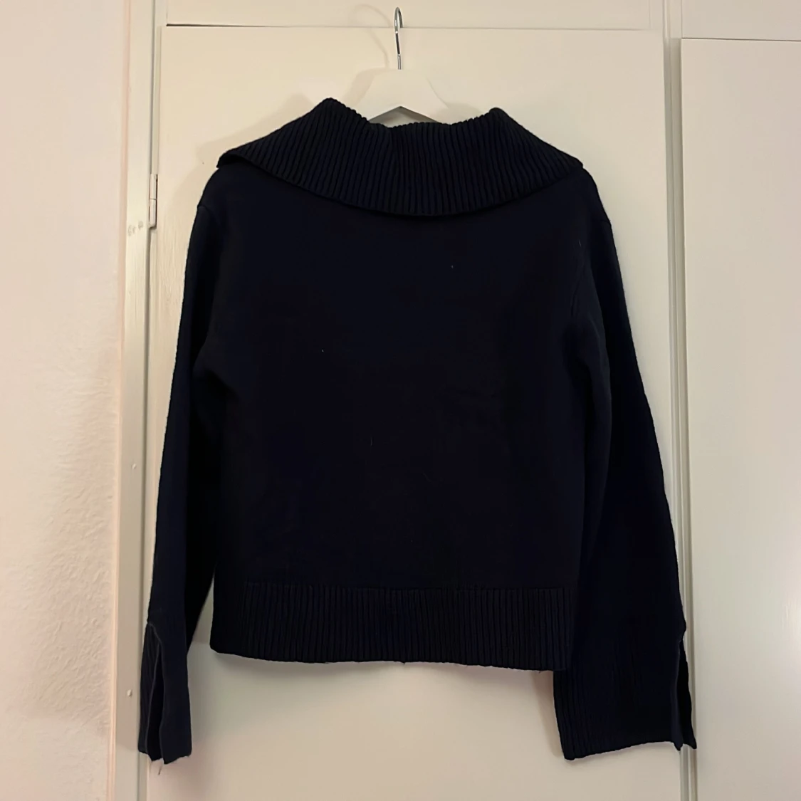 Mörkblå stickad tröja Gina Tricot XS - 2