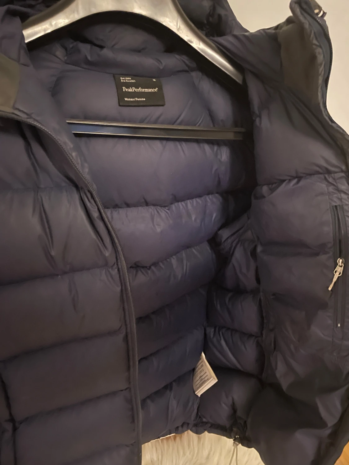 Mörkblå peak performance vinter jacka  - 4