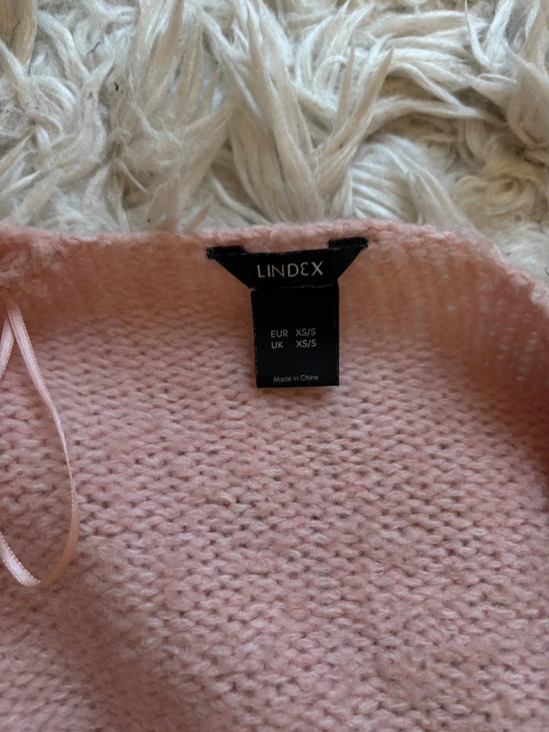 Ljusrosa stickad kofta från Lindex - 2