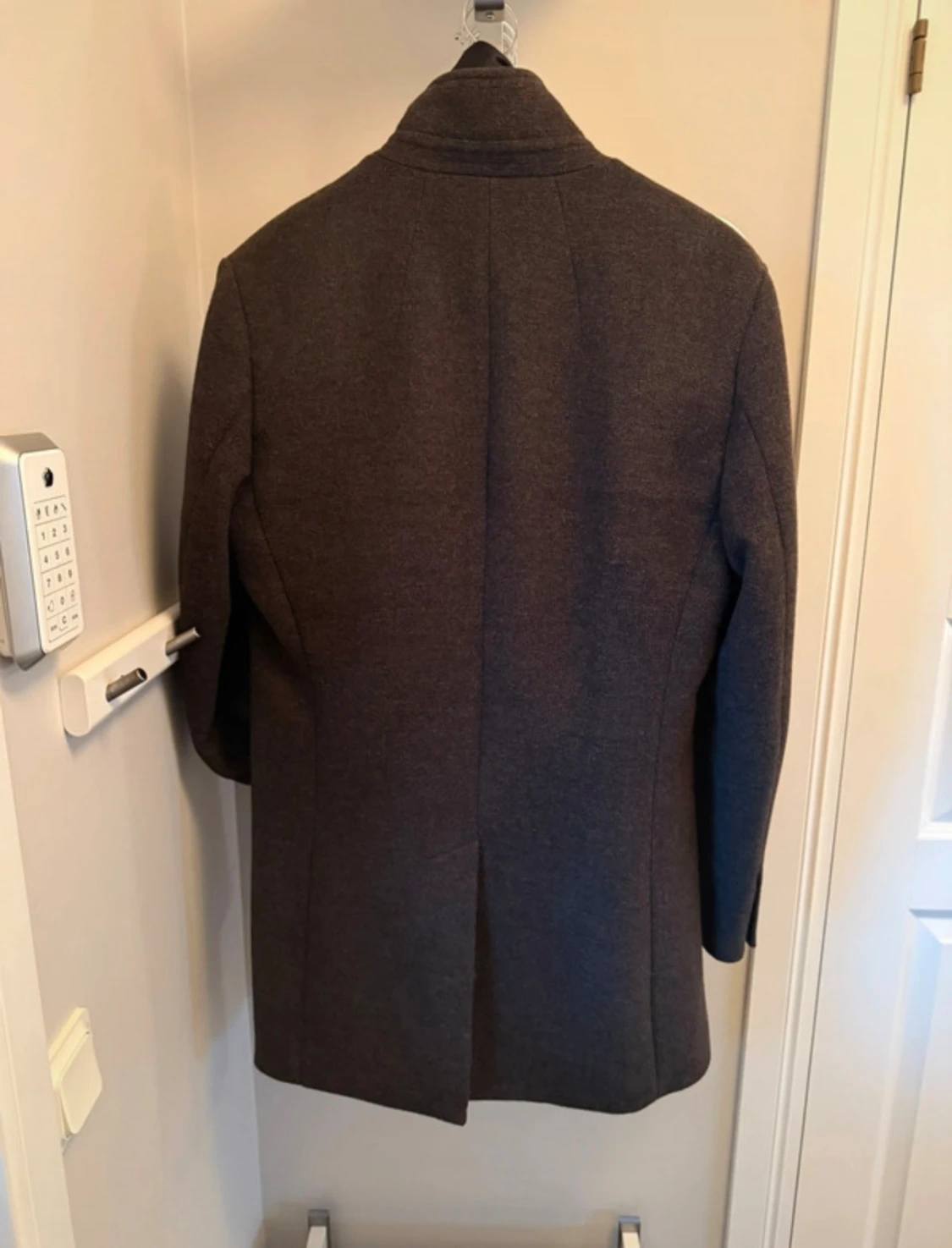 Mörkbrun rock med innerväst från Bruun & Stengade - 1