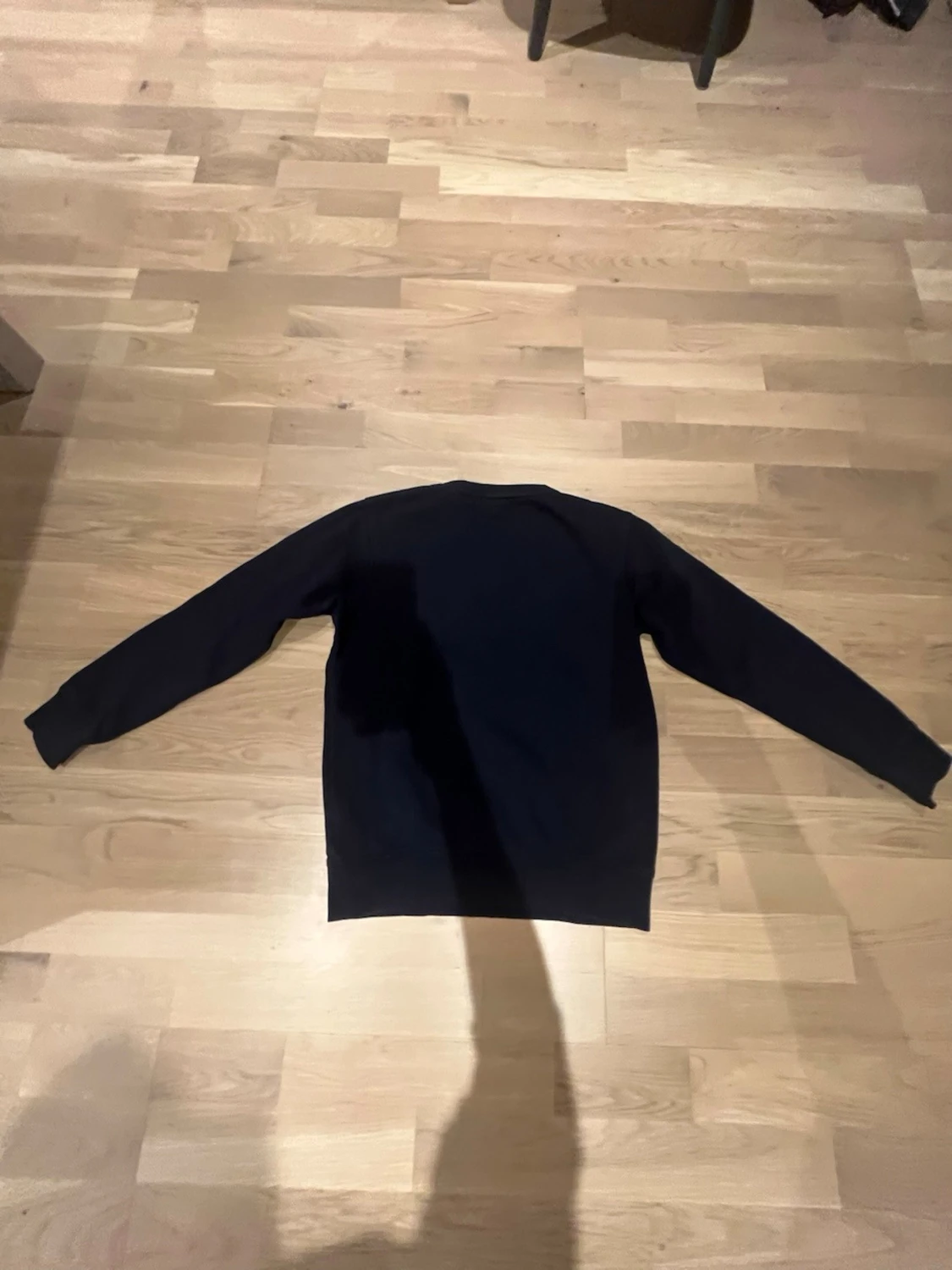 Mörkblå sweatshirt från GANT - 2