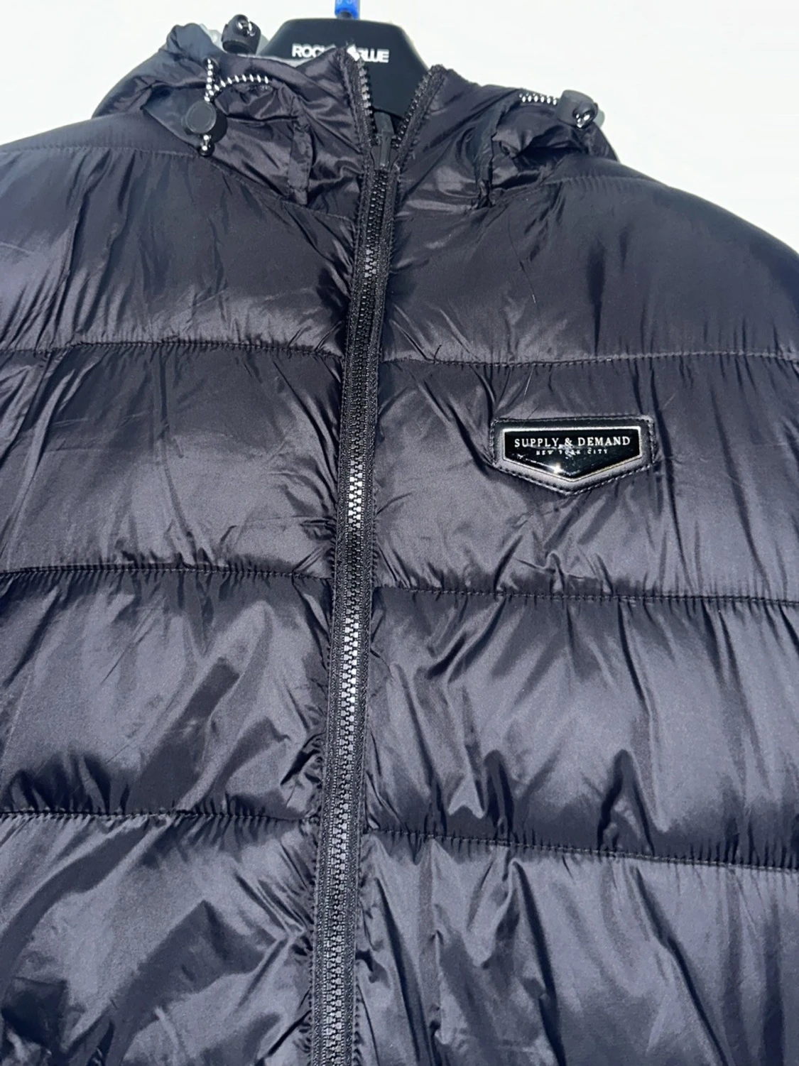 Svart pufferjacka Supply & Demand - 1