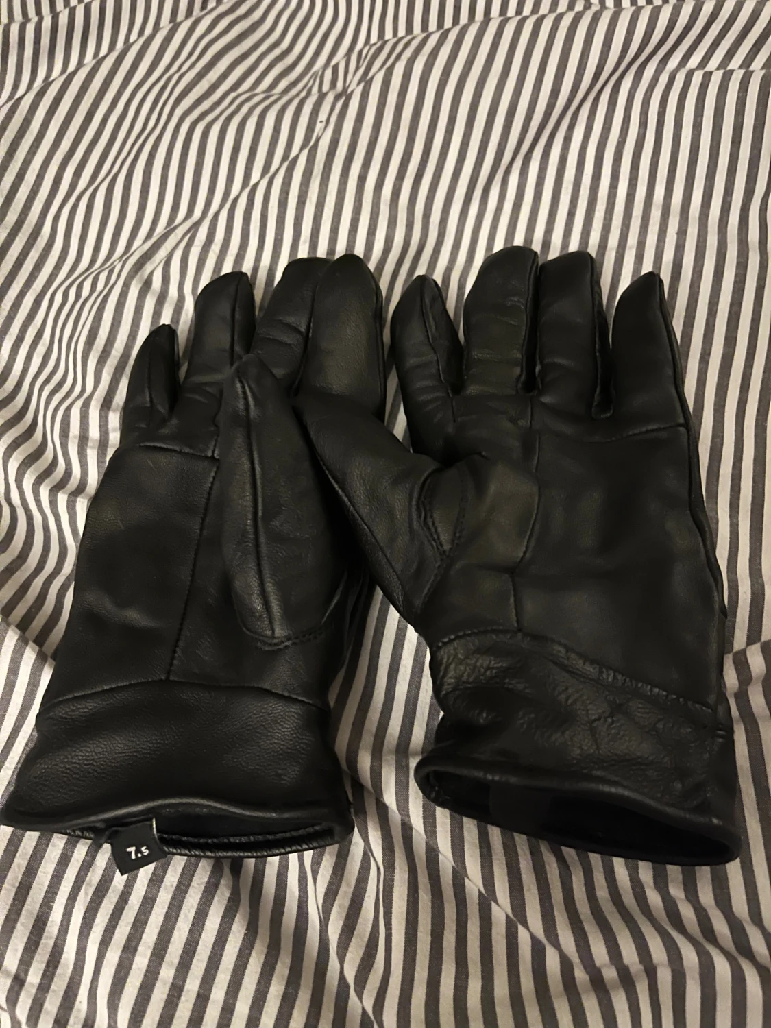 Svarta skinnhandskar 7.5 - 2