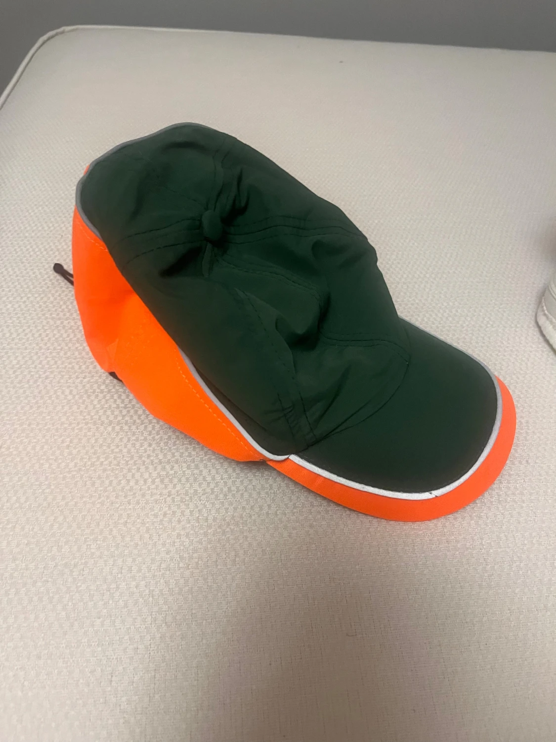 En Leif keps från Leif och Billy serien  med snörning