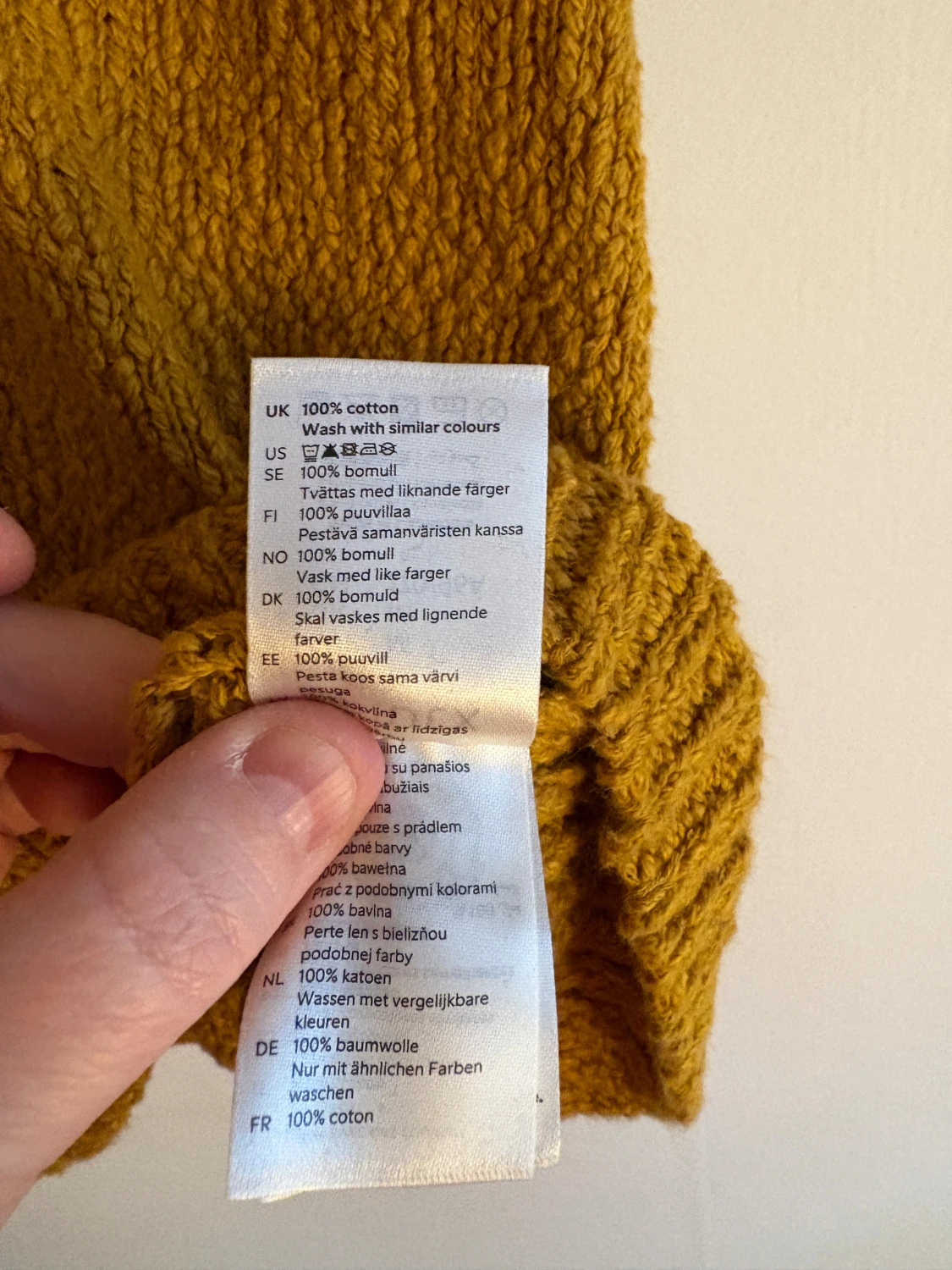 Senapsgul stickad linnetopp från Lindex - 3