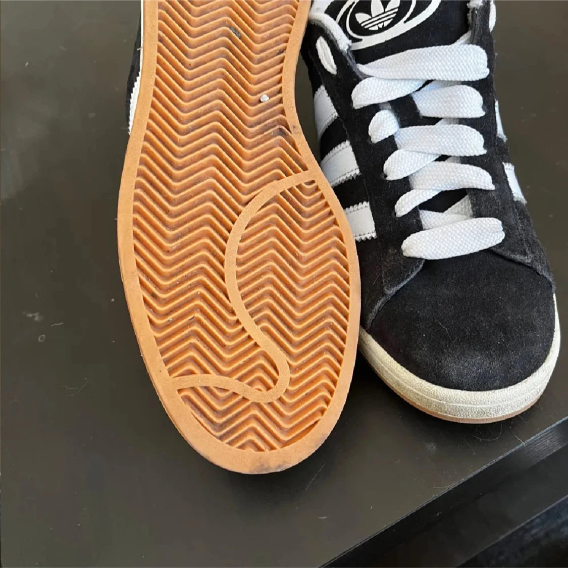 Adidas Campus svarta sneakers mocka - 2