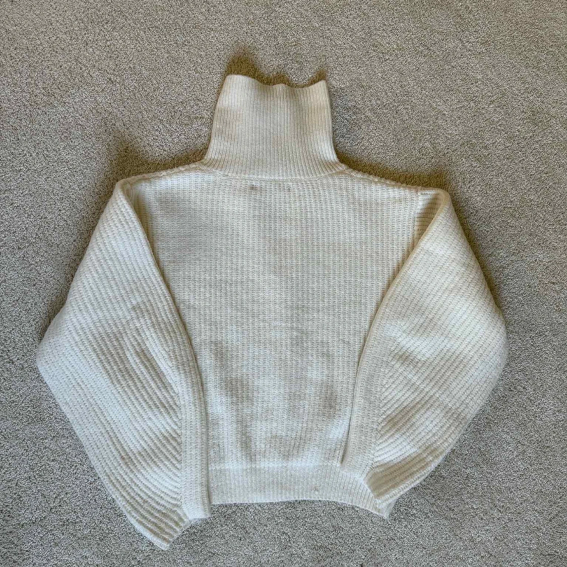 Beige ribbad kofta från BikBok - 2