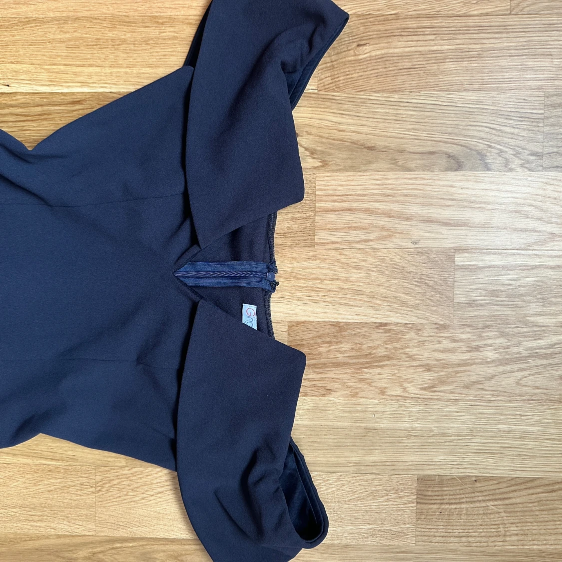 Marinblå offshoulder långklänning - 4