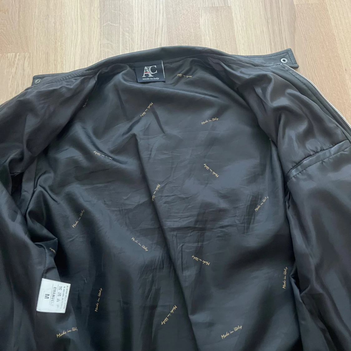 Svart skinnjacka från AC, Made in Italy - 2
