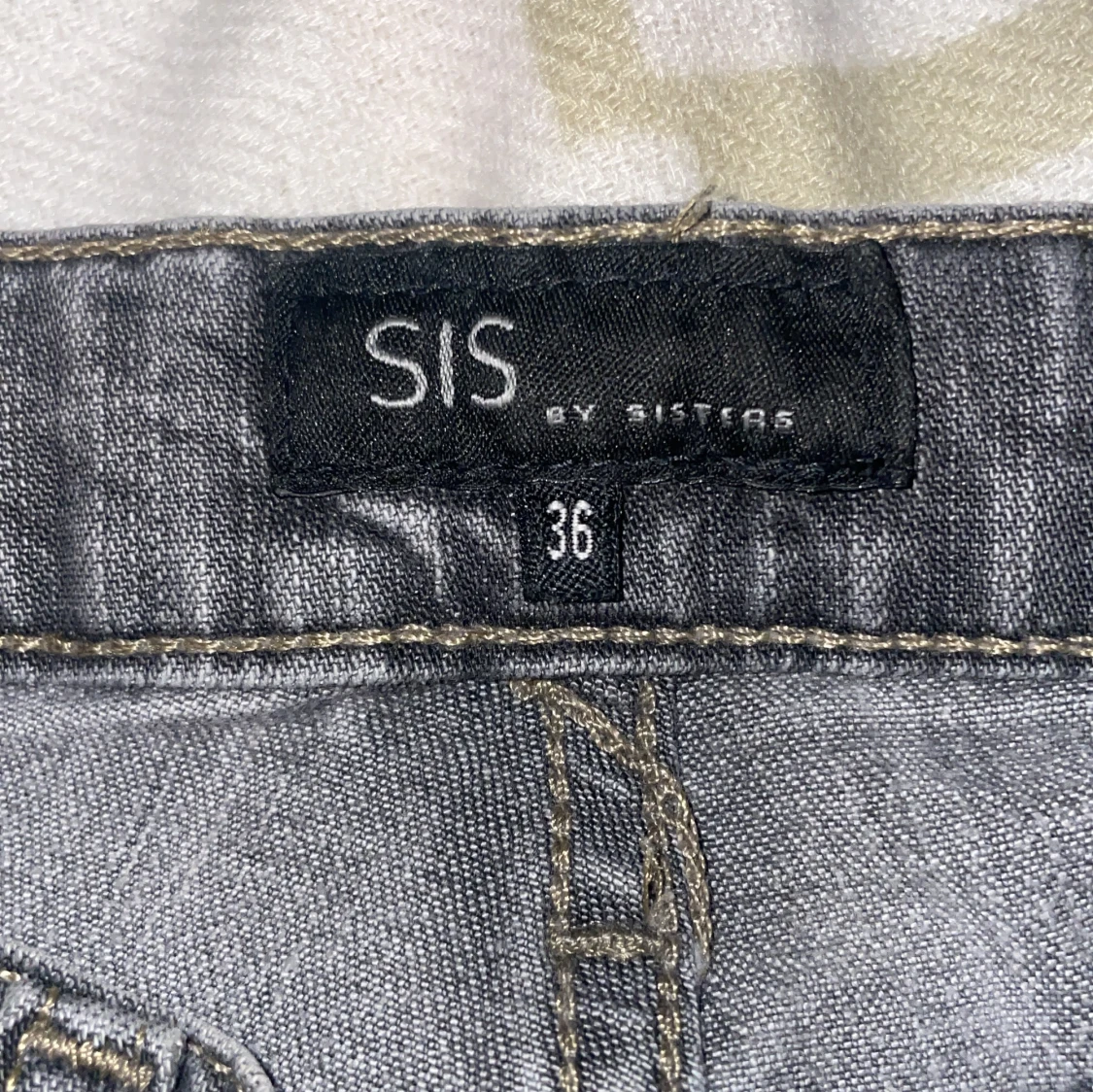 Grå jeans från SIS by Sisters, strl 36 - 3
