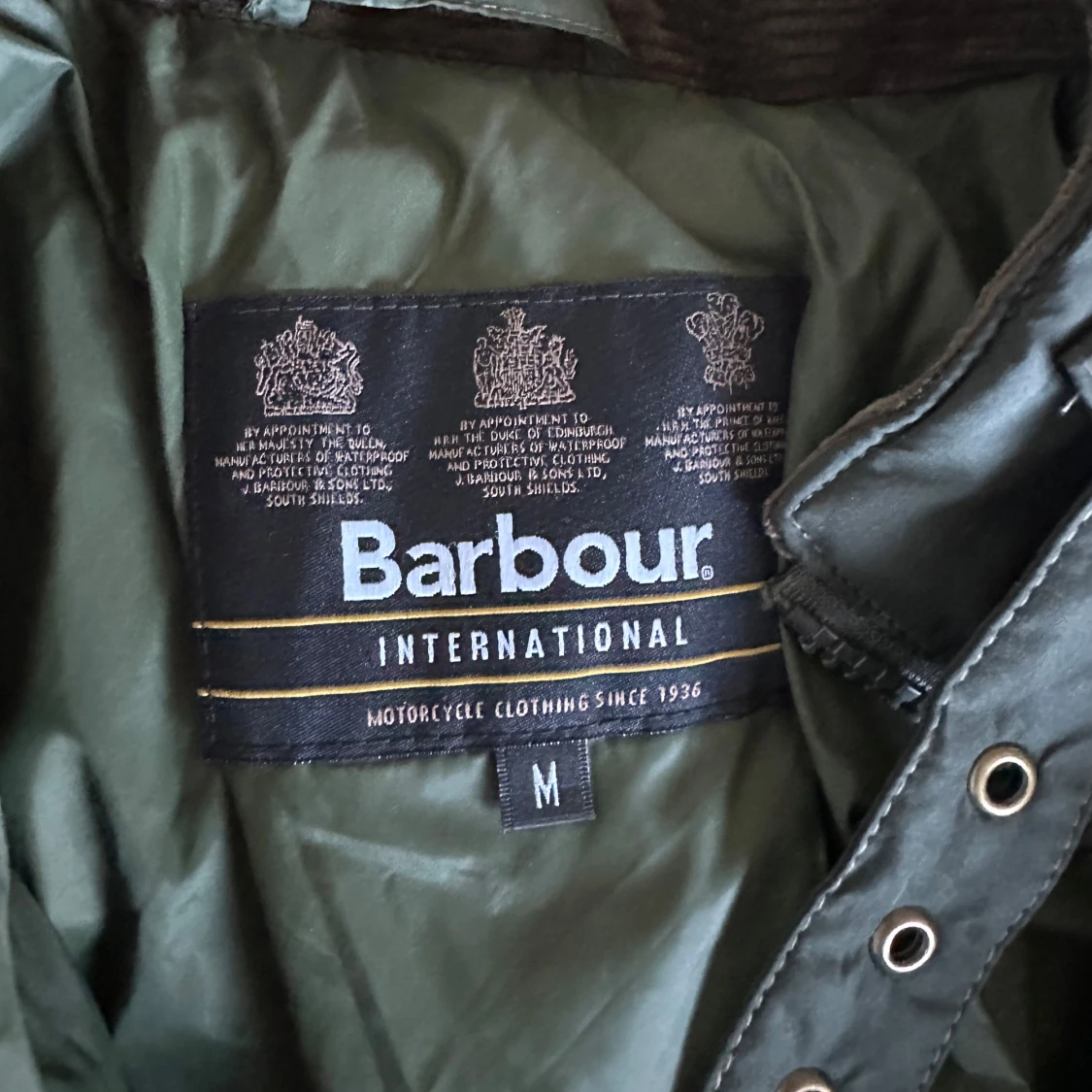 Mörkgrön quiltad jacka från Barbour - 3