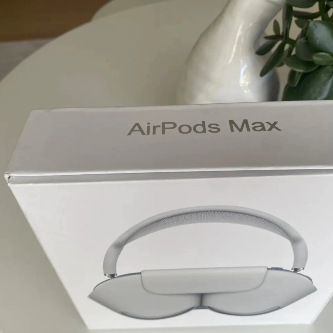 AirPods Max - 1