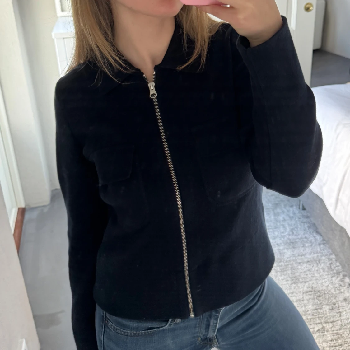 Mörkblå ziptröja 