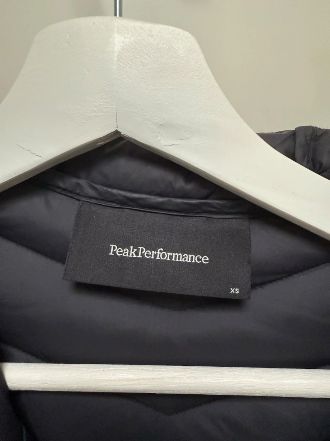 Svart dunjacka Peak Performance XS - 1