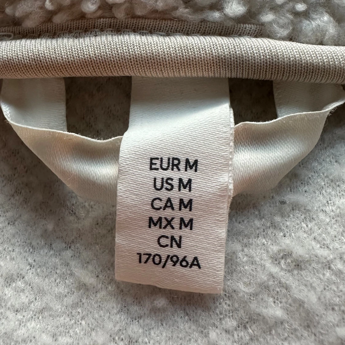 Beige teddyjacka från H&M, storlek M - 2