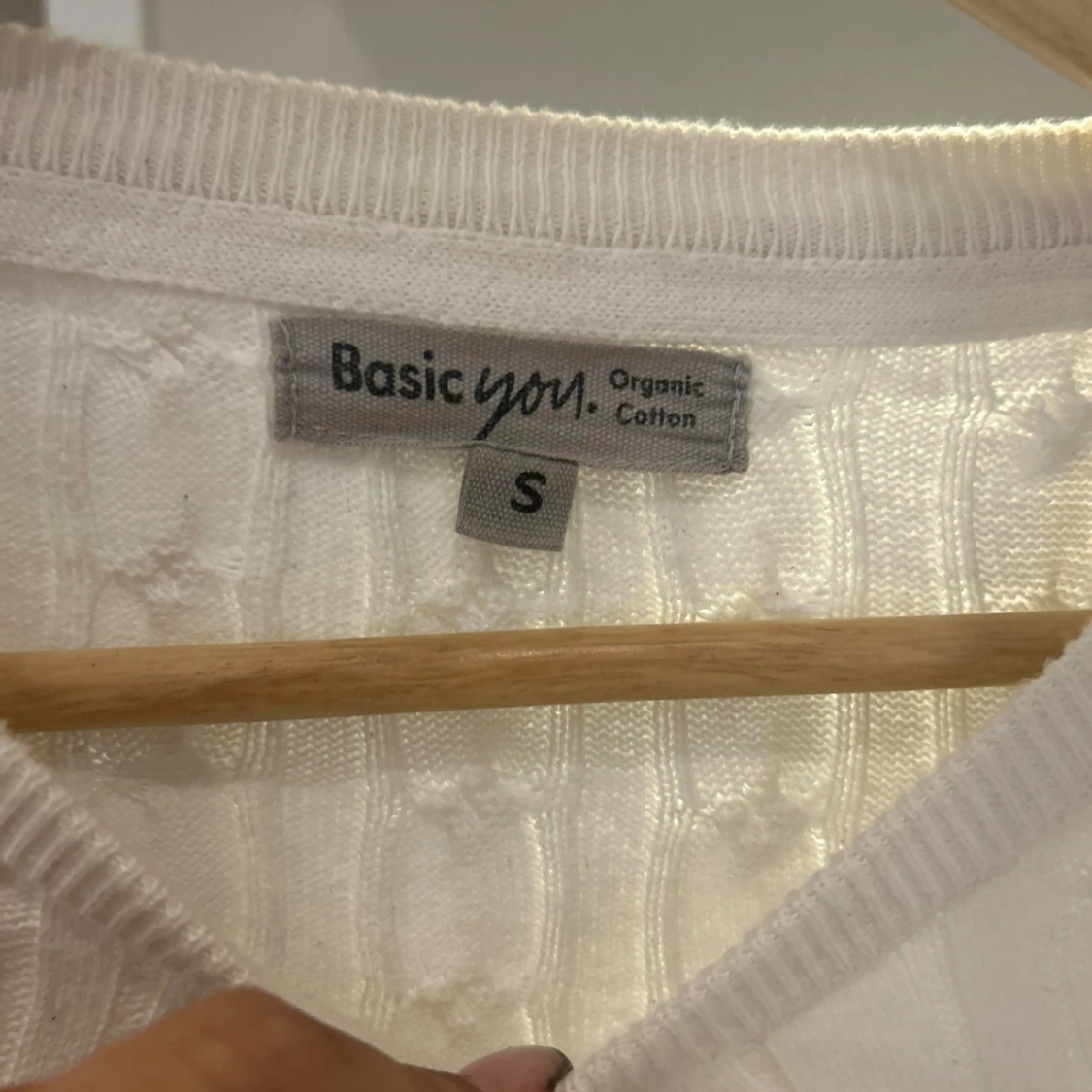 Vit kabelstickad kofta Basic You S - 2