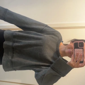 Oversized mörkgrå sweatshirt - Jättefin tröja från hm!🥰🥰💕💕💕