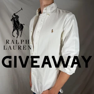 Ralph Lauren skjorta - Hej för att gå med följ min profil och likea annonsen. Avslutas 20 sep. Den är storlek M och i nyskick. Nypris ca 1600kr! 🌊🍾