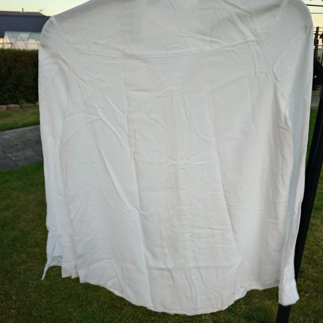 Vit skjorta från H&M DIVIDED - 3