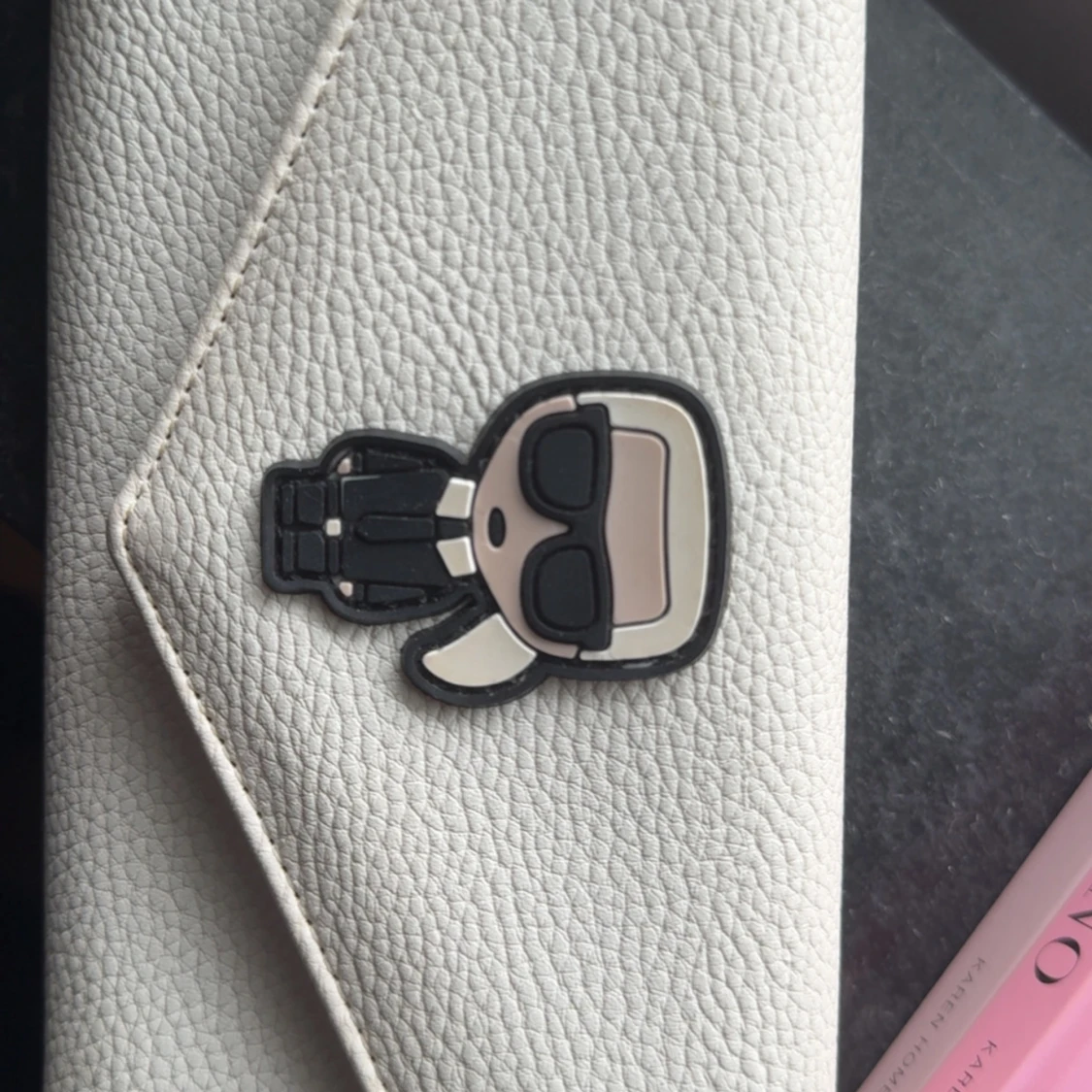 Vit plånbok ”Karl Lagerfeld” - 1