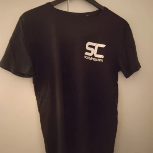 SC styling t-shirt  - Enkel t-shirt med tryck 