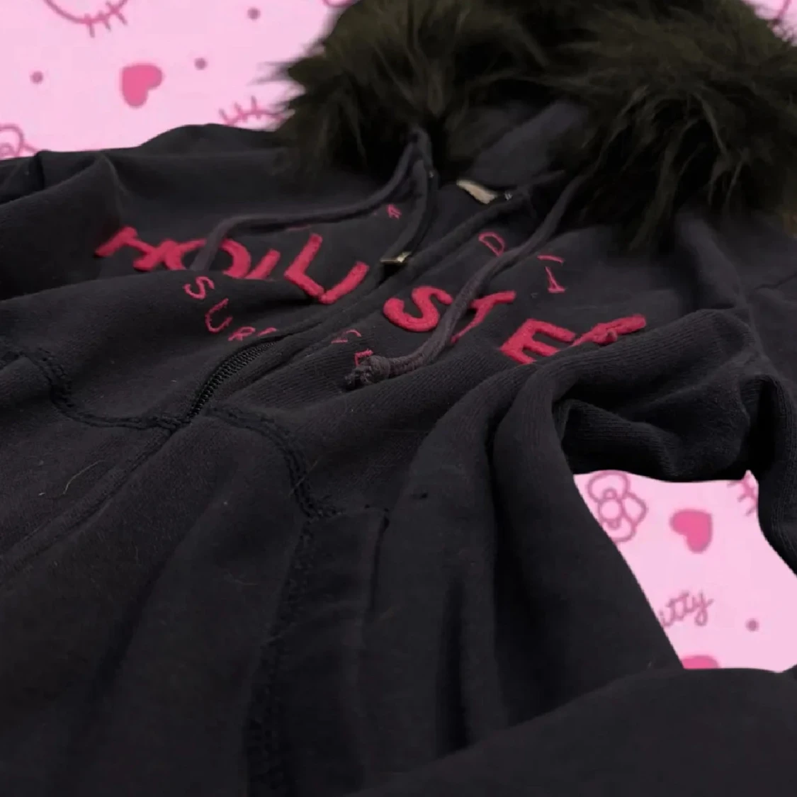 hollister fur hoodie - 1