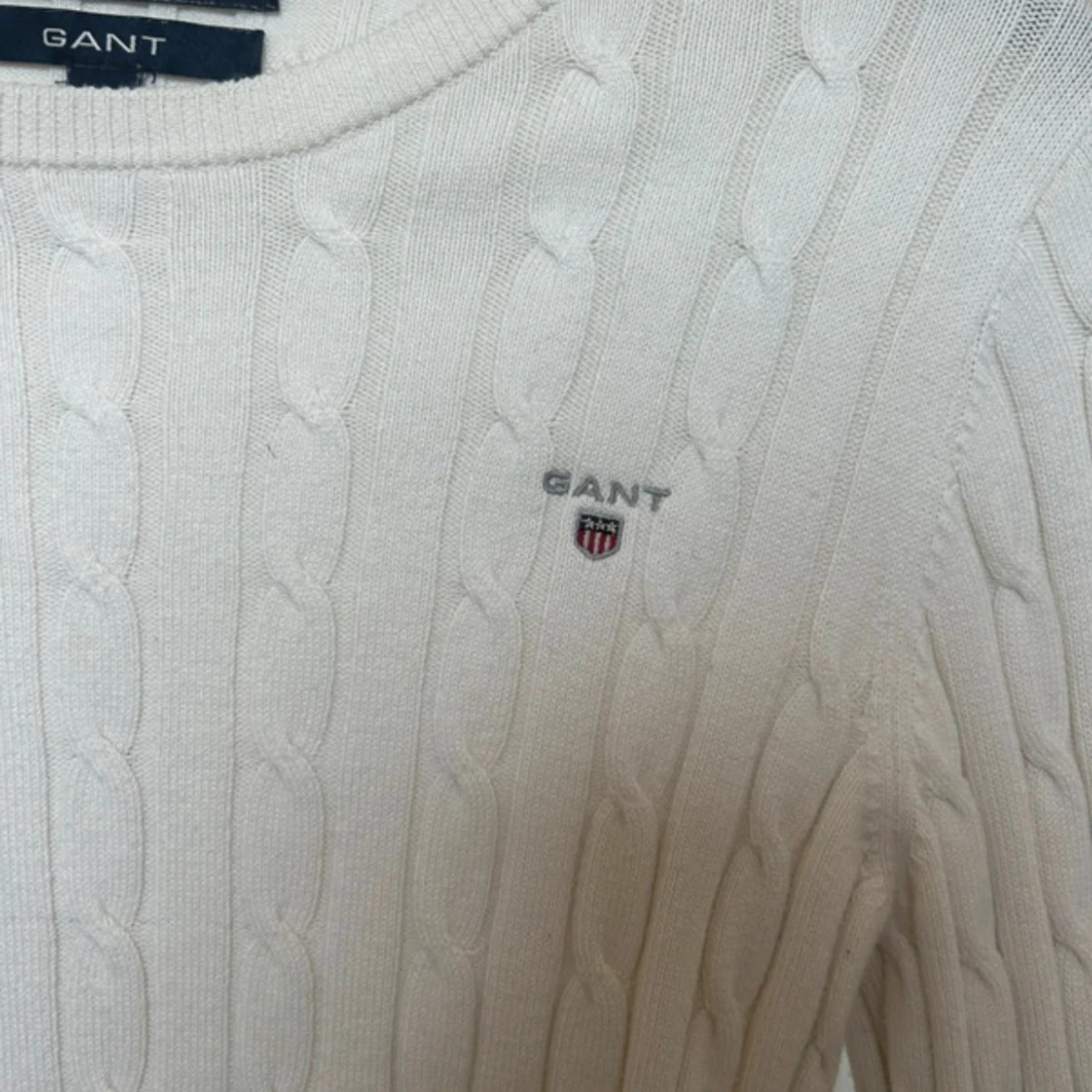 Vit kabelstickad tröja från GANT XS - 1