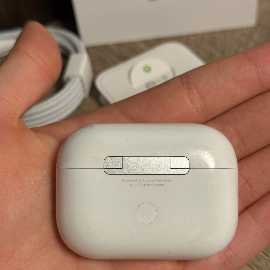 AirPods Pro 2 (USB-C) - 2