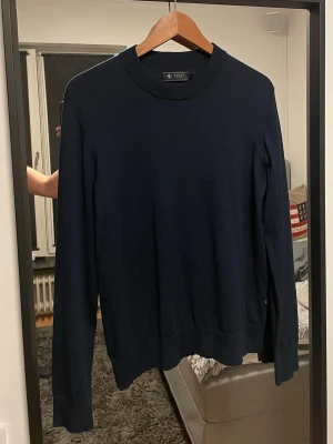 Riley sweatshirt  - Riley tröja från brothers, köpt för 999, väldigt bra skick, storlek L men sitter som M, hör av dig vid övriga frågor:)