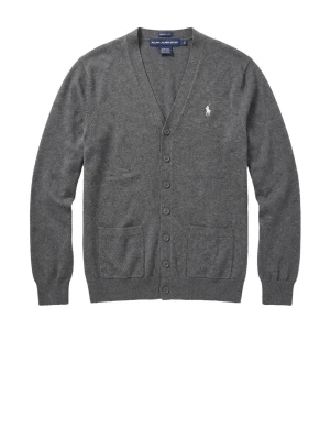 Grå cardigan från Ralph Lauren - Klassisk grå cardigan från Ralph Lauren med v-ringning och knäppning framtill. Tröjan har två fickor, ribbade muddar och den ikoniska loggan broderad på bröstet. Perfekt att slänga över en t-shirt eller skjorta för en clean look. Den pass även bra på mig som har medium