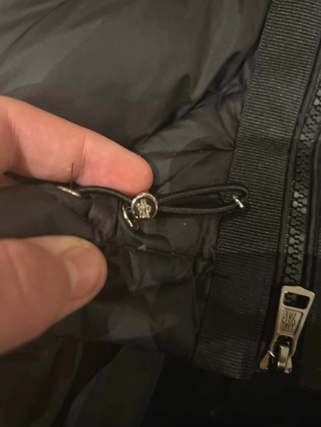 Svart cardigan  från Moncler med huva - 3