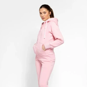 Russemerch set  - Säljer ett par ljusrosa mjukisbyxor tillsammand med matchande hoodie från russemerch. Använt men i bra skick!! Nypris = 1250!!