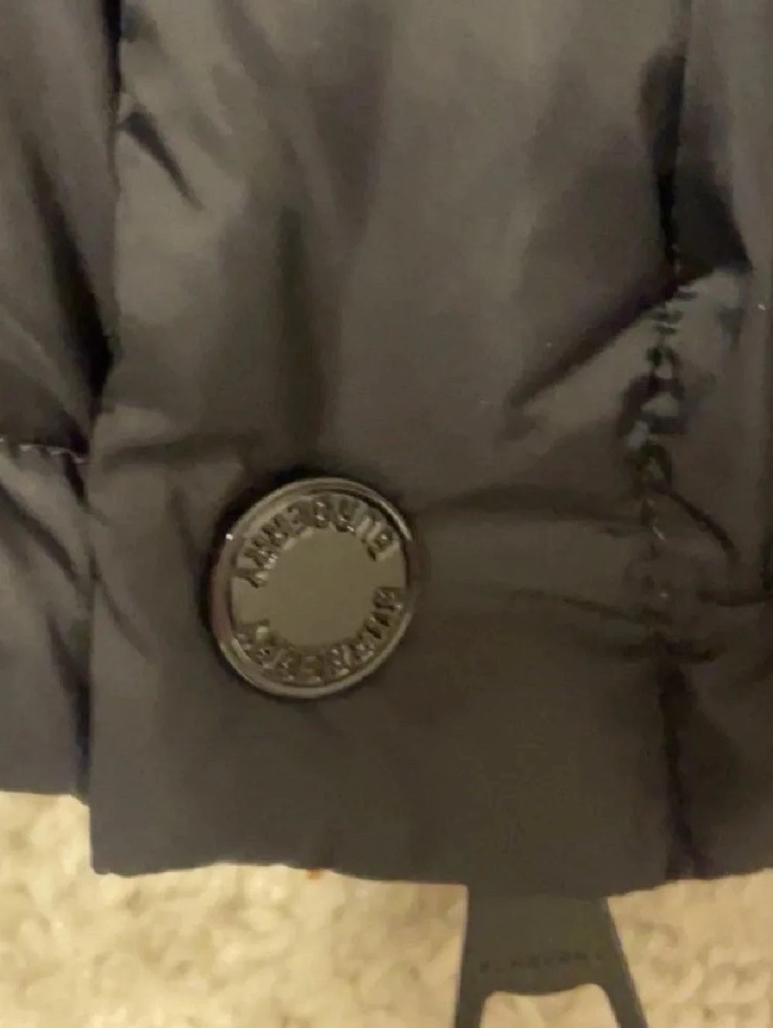 Svart pufferjacka från Burberry - 6