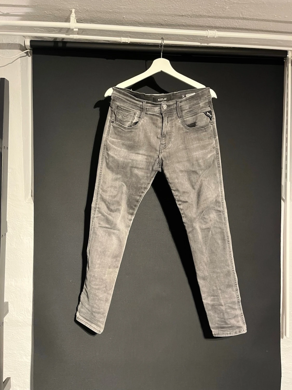 Replay grå jeans slim fit, storlek 29