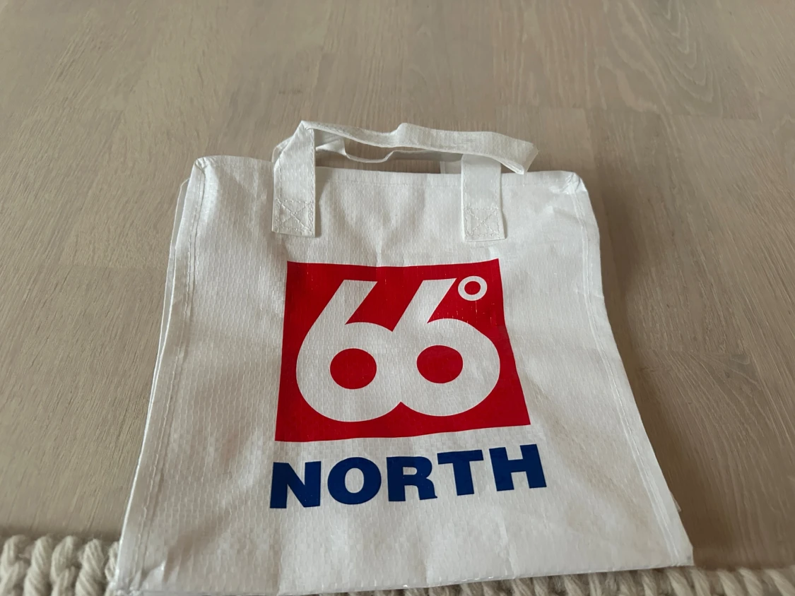 66 North vit väska - 1